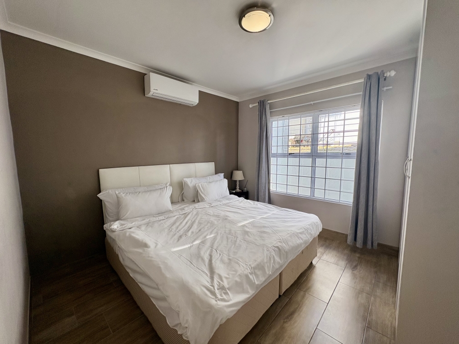 To Let 2 Bedroom Property for Rent in Big Bay Western Cape